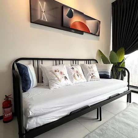 Georgetown Skypool Urban 3Br Family & Baby-Friendly 9Pax Seaview Penang Apartment Jelutong Exterior photo