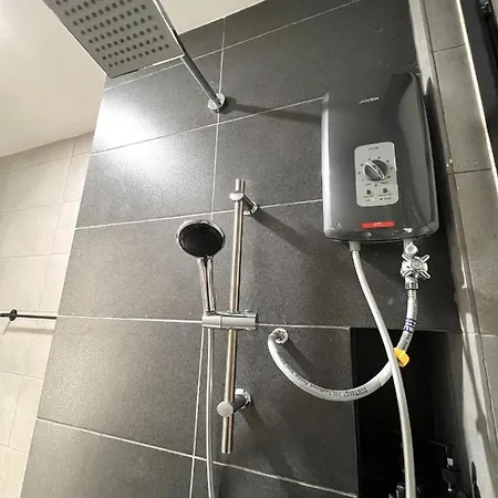 Georgetown Skypool Urban 3Br Family & Baby-Friendly 9Pax Seaview Penang Apartment Jelutong Exterior photo